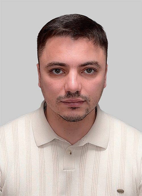 Пурис Виталий — специалист по продажам